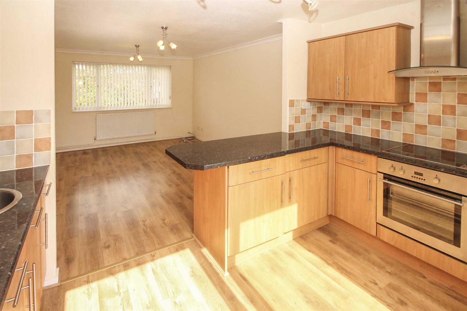 1 bed property in Downs Barn Boulevard, Milton Keynes